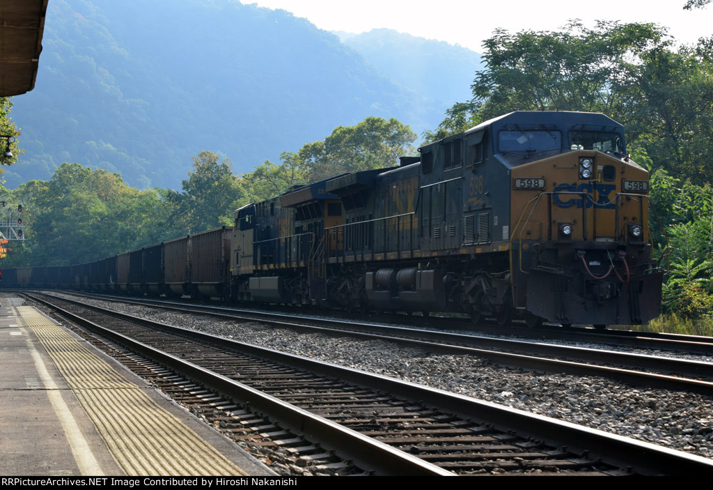 CSX598